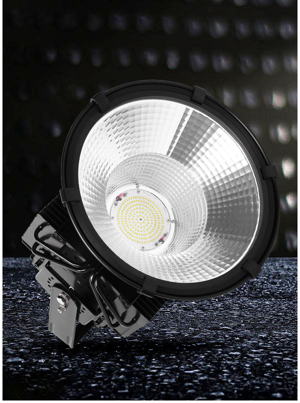 建筑之星 探照灯 户外工地防水吊塔灯 100w 200w 300w 400w 500w球场投光灯